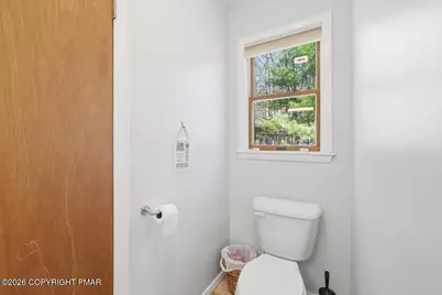  6430 E Lakeshore Drive, East Stroudsburg, PA 18302 - Photo 17
