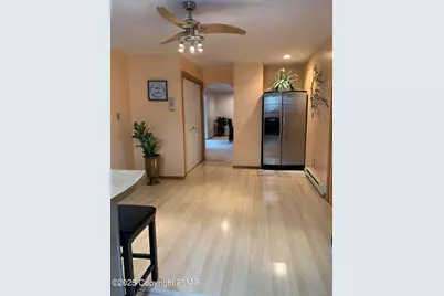  1039 Seven Nations Drive, Tobyhanna, PA 18466 - Photo 5