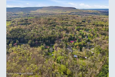  1572 Gardner Road, Stroudsburg, PA 18360 - Photo 35