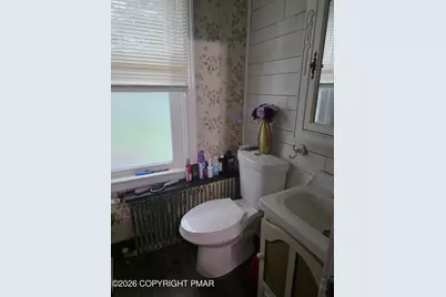  729 George Street #729, Pen Argyl, PA 18072 - Photo 15