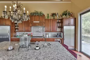 8728 Cardinal Rd, New Tripoli, PA 18066 - Photo 17