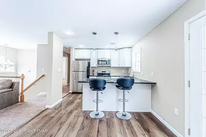  4580 Briarcliff Terrace, Tobyhanna, PA 18466 - Photo 5