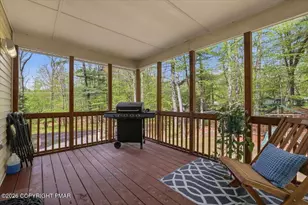 101 Colonial Ct, Dingmans Ferry, PA 18328 - Photo 3