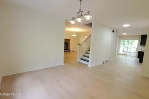 320 Canterbury Rd, Bushkill, PA 18324 - Photo 5