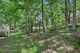 320 Canterbury Rd, Bushkill, PA 18324 - Photo 55