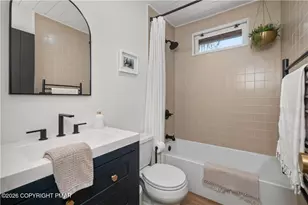 1013 Navajo Trail, Gouldsboro, PA 18424 - Photo 17