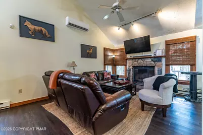  412 Hickory Drive, Tannersville, PA 18372 - Photo 13