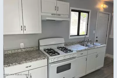  412 N 8th Street, Stroudsburg, PA 18360 - Photo 23