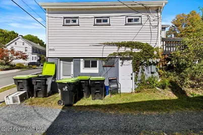  412 N 8th Street, Stroudsburg, PA 18360 - Photo 5