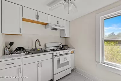  412 N 8th Street, Stroudsburg, PA 18360 - Photo 19