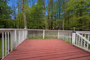 30 Burrwood Dr, Effort, PA 18330 - Photo 3