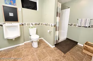 30 Burrwood Dr, Effort, PA 18330 - Photo 21