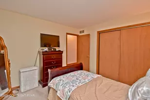 40 September Cir, East Stroudsburg, PA 18301 - Photo 17