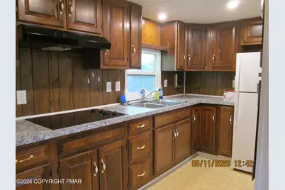 106 Shady Oaks Lane, East Stroudsburg, PA 18301 - Photo 7
