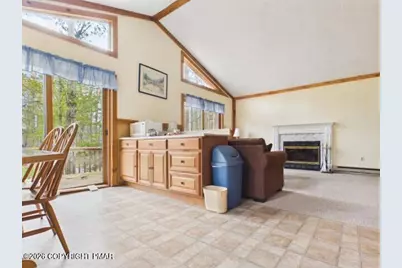  409 Quaker Court, Pocono Lake, PA 18347 - Photo 5