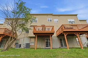 60 Lower Ridgeview Cir, East Stroudsburg, PA 18302 - Photo 37
