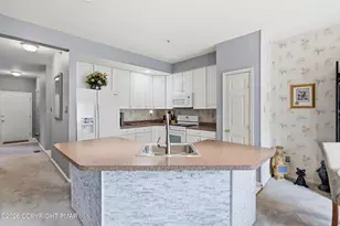 60 Lower Ridgeview Cir, East Stroudsburg, PA 18302 - Photo 9
