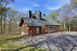 307 Forest Dr, Canadensis, PA 18325 - Photo 3