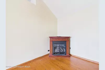  151 Route 940, Blakeslee, PA 18610 - Photo 9