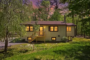 505 W Chipmunk Rd, Bushkill, PA 18324 - Photo 1
