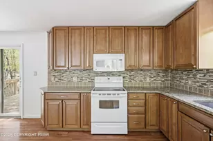 505 W Chipmunk Rd, Bushkill, PA 18324 - Photo 11