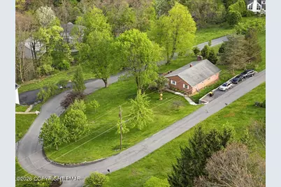  1115 Crestview Drive, Stroudsburg, PA 18360 - Photo 27
