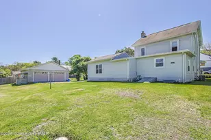 1131 E Lizard Creek Rd, Lehighton, PA 18235 - Photo 7