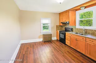 1131 E Lizard Creek Rd, Lehighton, PA 18235 - Photo 13