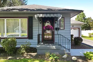 237 Huston Ave, Stroudsburg, PA 18360 - Photo 3
