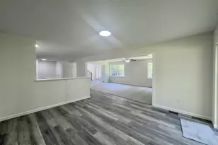 1223 Lexington Ave, Pocono Summit, PA 18346 - Photo 13