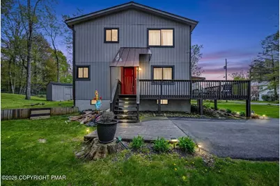  2113 Hampshire Drive, Tobyhanna, PA 18466 - Photo 9
