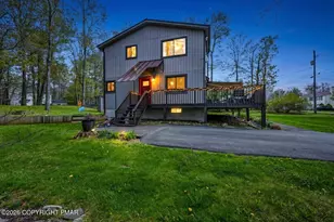 2113 Hampshire Dr, Tobyhanna, PA 18466 - Photo 7