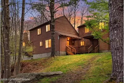  227 Sedburgh Court, Bushkill, PA 18324 - Photo 1