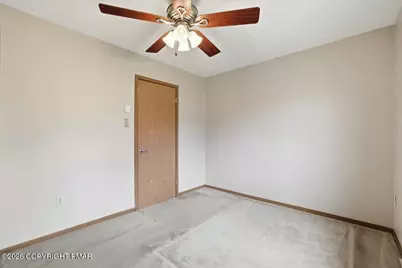  227 Sedburgh Court, Bushkill, PA 18324 - Photo 27