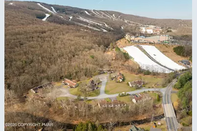  238 Evergreen Court, Tannersville, PA 18372 - Photo 5