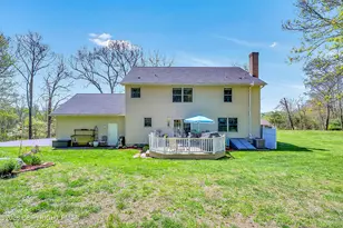 207 Smiley Ln, Stroudsburg, PA 18360 - Photo 7