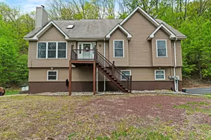 4107 Hickory Ln, East Stroudsburg, PA 18302 - Photo 41