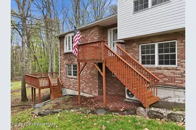  349 Bumble Bee Pass, Henryville, PA 18326 - Photo 25