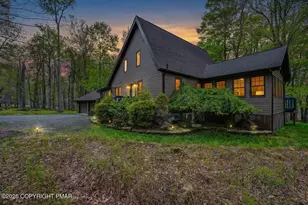 18 Adventure Dr, Covington Township, PA 18424 - Photo 3