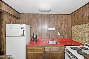 110 Powell Rd, Tannersville, PA 18372 - Photo 47