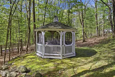  110 Powell Road, Tannersville, PA 18372 - Photo 9