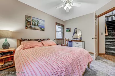  70 E Creek View Drive # N1949, Covington Township, PA 18424 - Photo 25