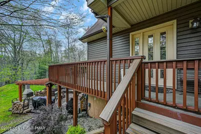  70 E Creek View Drive # N1949, Covington Township, PA 18424 - Photo 9