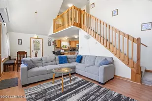 318 N Arrow Dr, Pocono Lake, PA 18347 - Photo 5