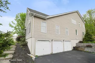 258 Rising Meadow Way, East Stroudsburg, PA 18302 - Photo 5
