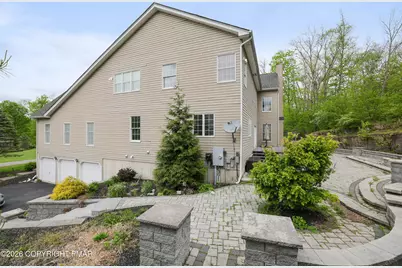  258 Rising Meadow Way, East Stroudsburg, PA 18302 - Photo 7