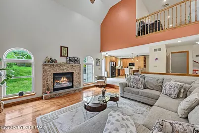  114 Skyview Circle, Sciota, PA 18354 - Photo 5
