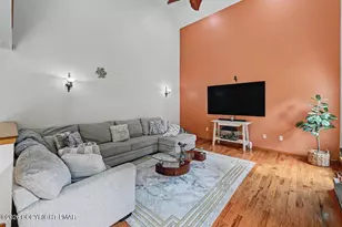 114 Skyview Cir, Sciota, PA 18354 - Photo 11