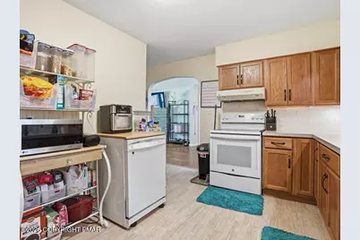  307 E Broad Street, East Stroudsburg, PA 18301 - Photo 21