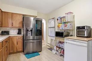 307 E Broad St, East Stroudsburg, PA 18301 - Photo 19